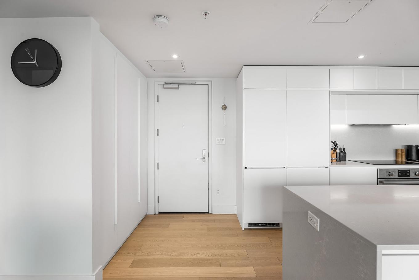 Hall - 708-900 Rue André-Prévost, Montréal (Verdun/Île-Des-Soeurs), QC - Indoor Photo Showing Kitchen