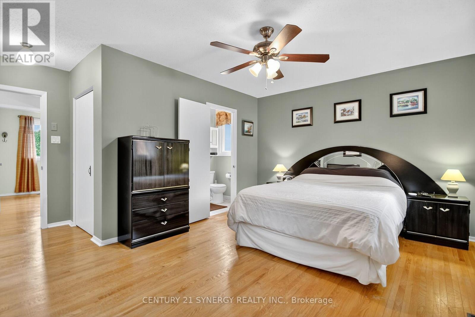 7 St Remy Drive, Ottawa, ON - Indoor Photo Showing Bedroom
