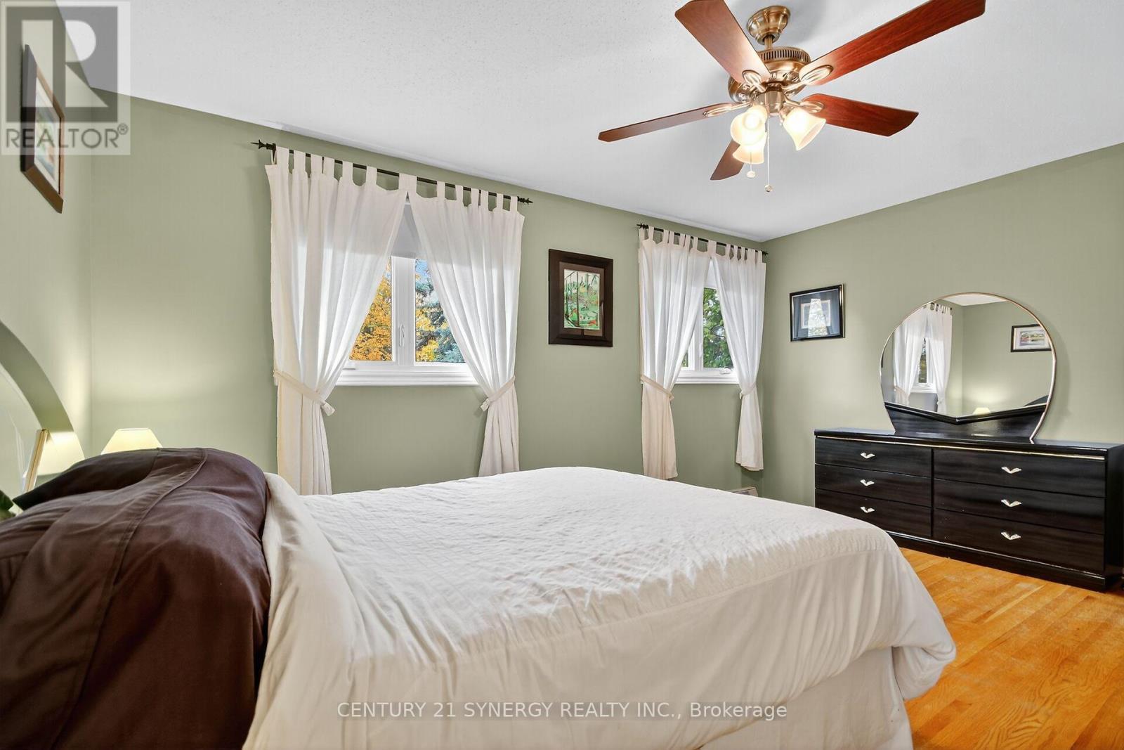 7 St Remy Drive, Ottawa, ON - Indoor Photo Showing Bedroom