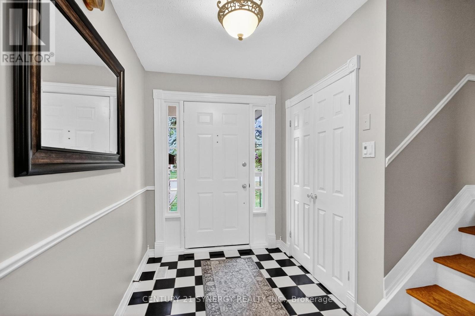 7 St Remy Drive, Ottawa, ON - Indoor Photo Showing Other Room