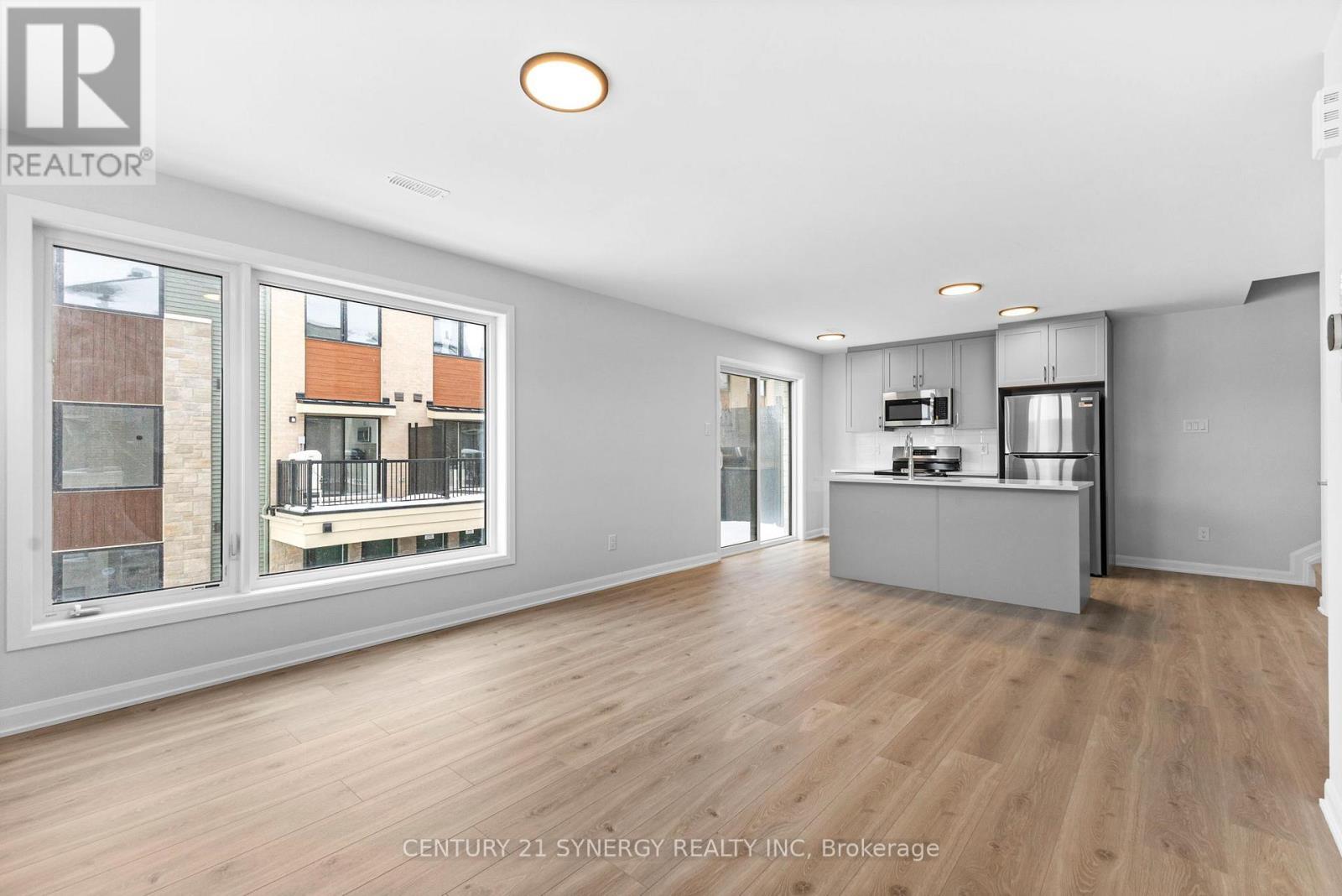 11 - 801 Glenroy Gilbert Drive, Ottawa, ON - Indoor Photo Showing Other Room