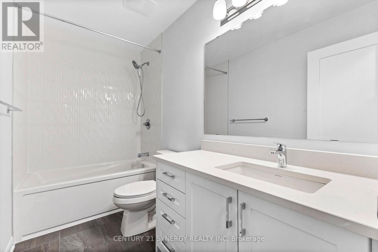 11 - 801 Glenroy Gilbert Drive, Ottawa, ON - Indoor Photo Showing Bathroom