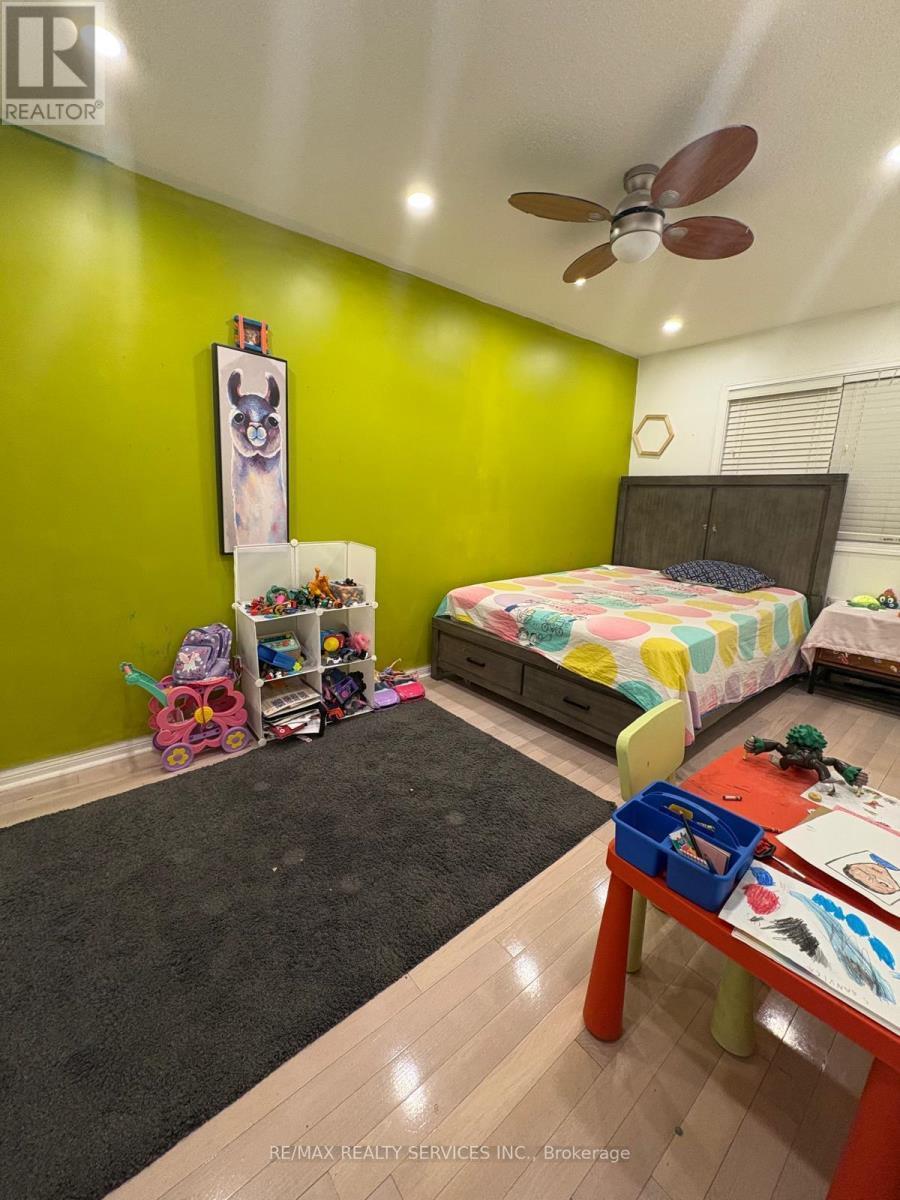 1440 Quest Circle, Mississauga, ON - Indoor