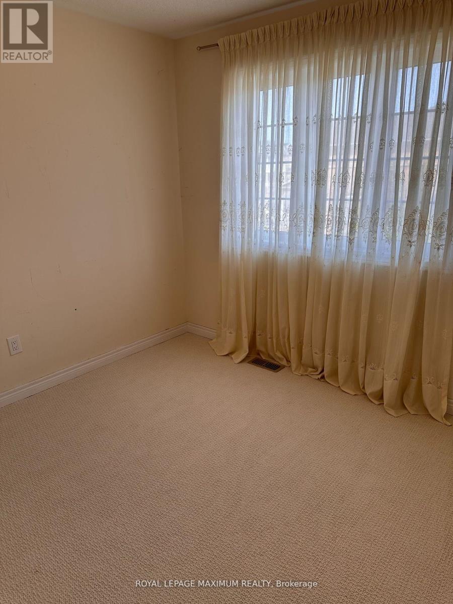 201 Box Grove Bypass, Markham, ON - Indoor Photo Showing Other Room