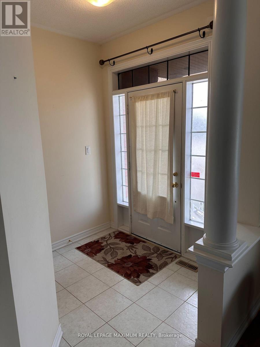 201 Box Grove Bypass, Markham, ON - Indoor Photo Showing Other Room