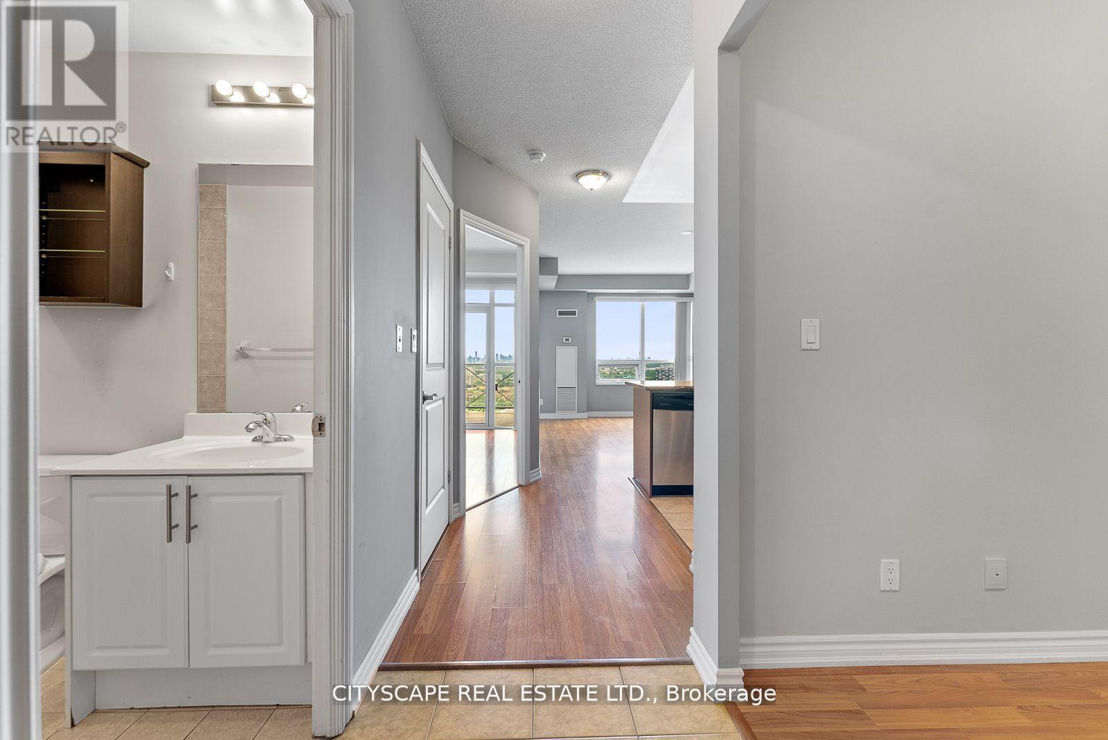 2206 - 133 Wynford Drive, Toronto, ON - Indoor Photo Showing Other Room