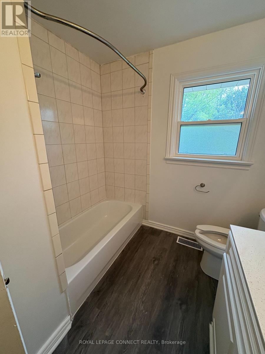 4130 Lawrence Avenue E, Toronto, ON