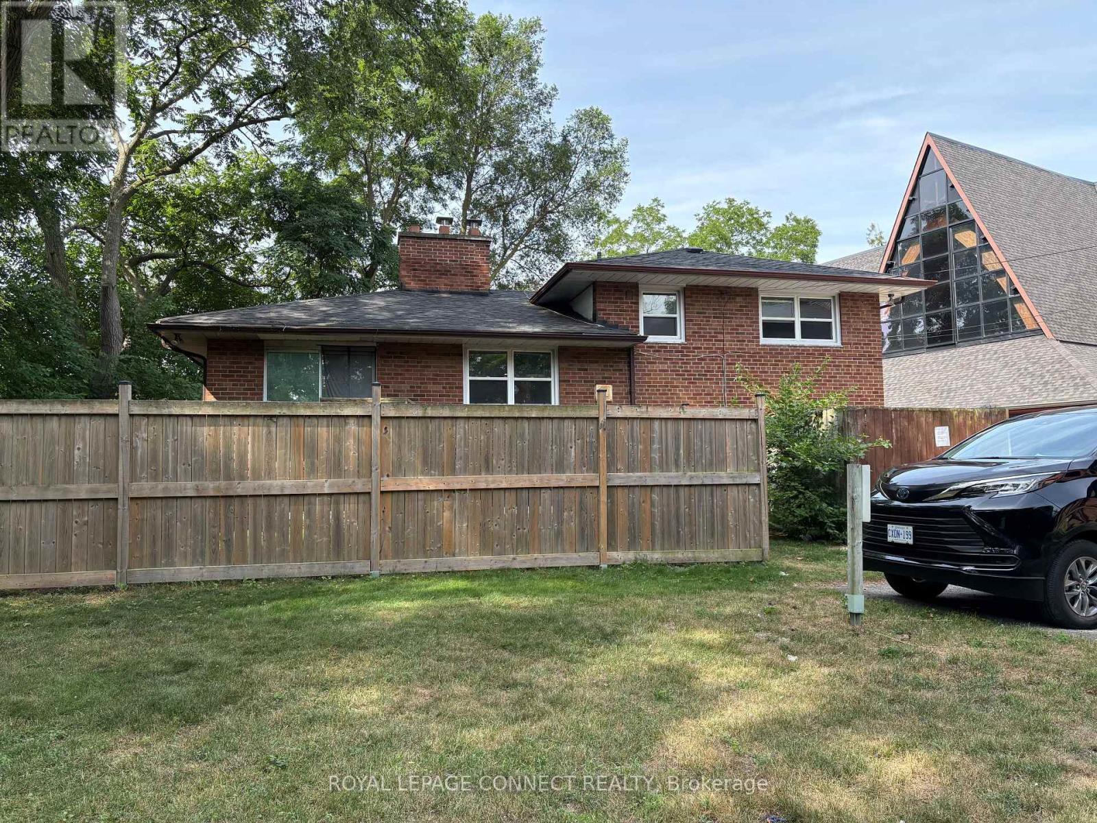 4130 Lawrence Avenue E, Toronto, ON