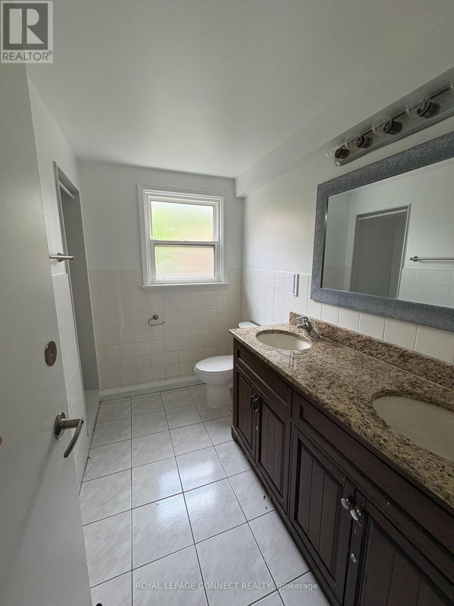 4130 Lawrence Avenue E, Toronto, ON