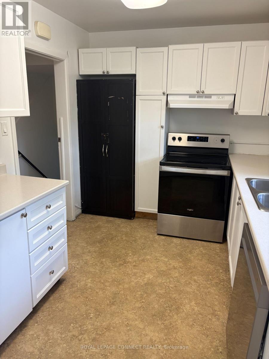 4130 Lawrence Avenue E, Toronto, ON - Indoor Photo Showing Kitchen With Double Sink