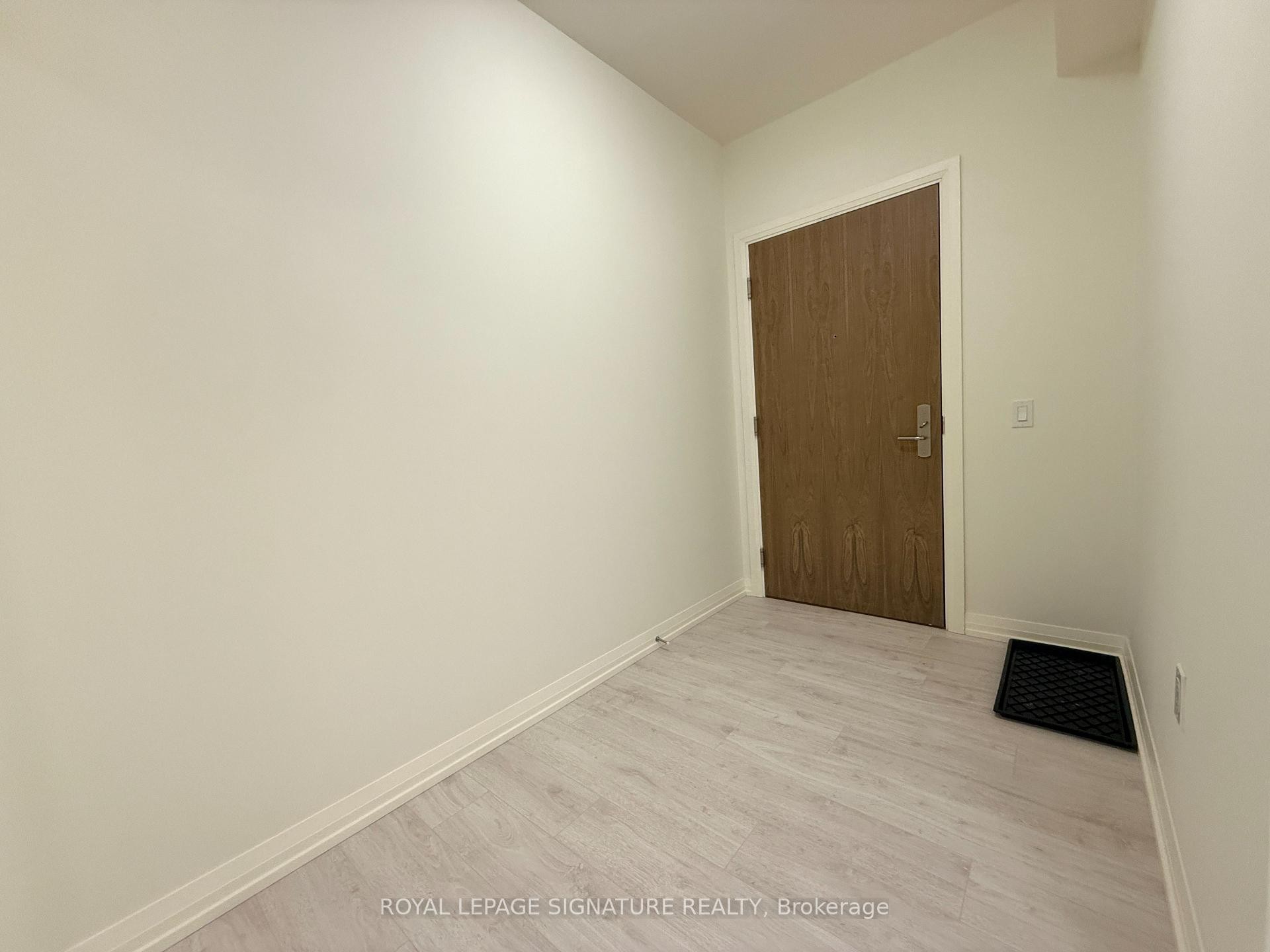 1412-27 Korda Gate, Vaughan, ON - Indoor Photo Showing Other Room