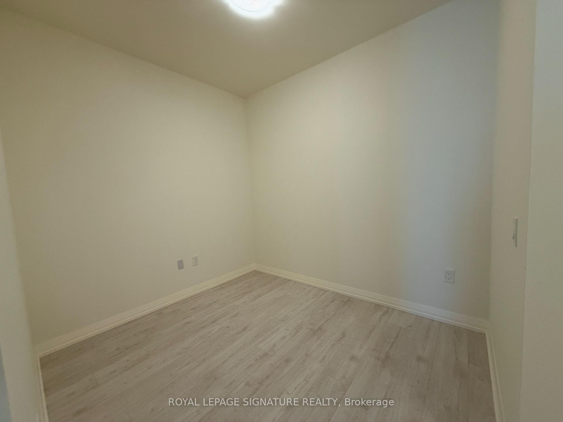 1412-27 Korda Gate, Vaughan, ON - Indoor Photo Showing Other Room