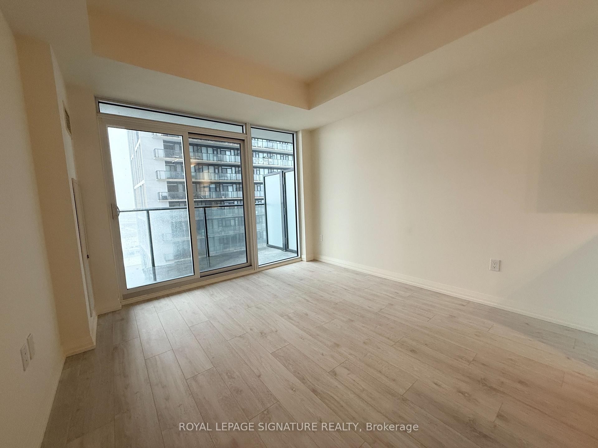 1412-27 Korda Gate, Vaughan, ON - Indoor Photo Showing Other Room