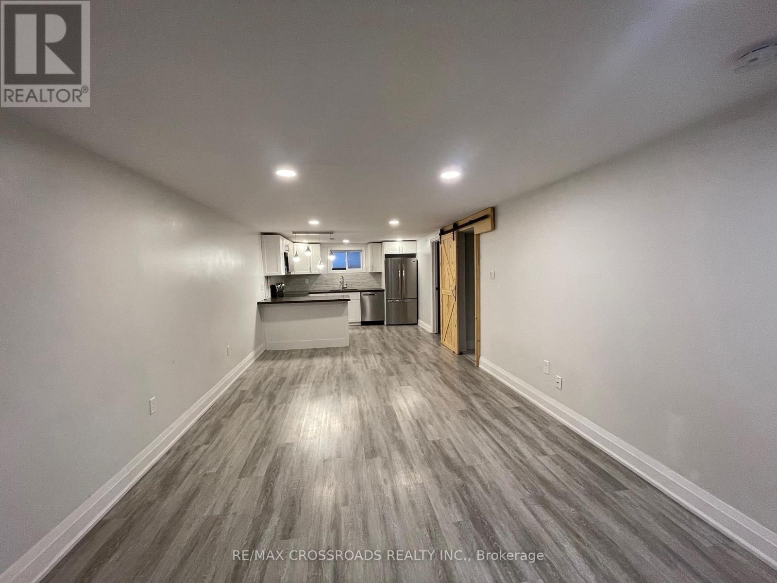 Lower - 493 Upper Gage Avenue, Hamilton, ON - Indoor Photo Showing Other Room