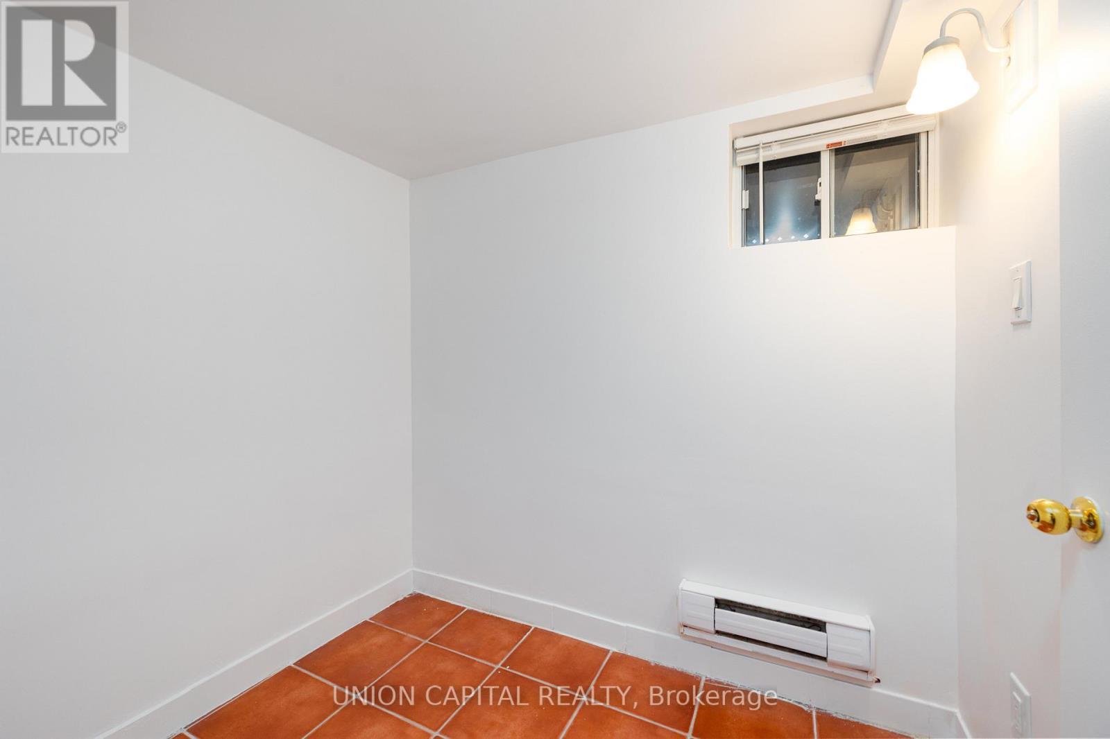 69 Denison Avenue, Toronto, ON - Indoor Photo Showing Other Room