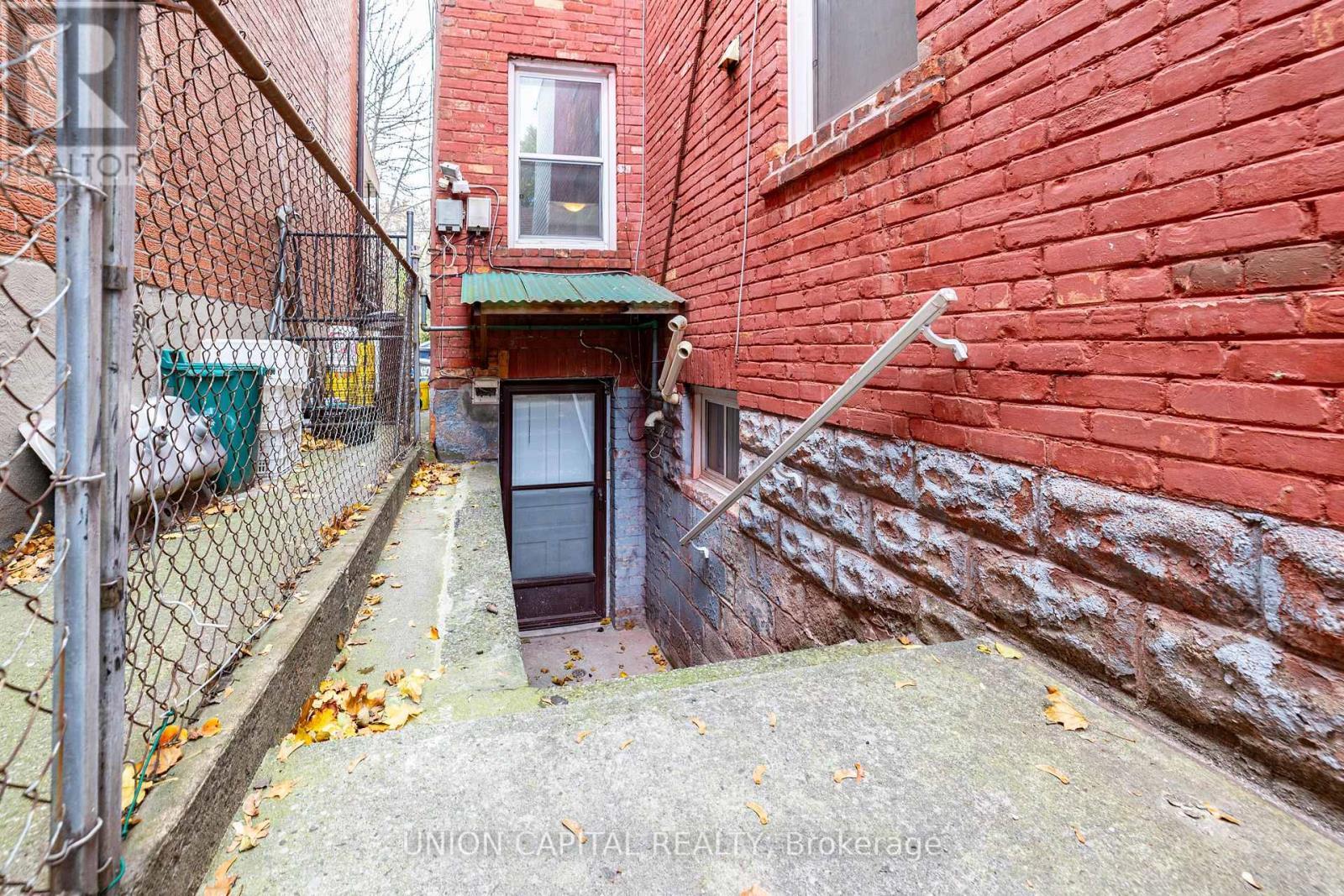 69 Denison Avenue, Toronto, ON - Outdoor