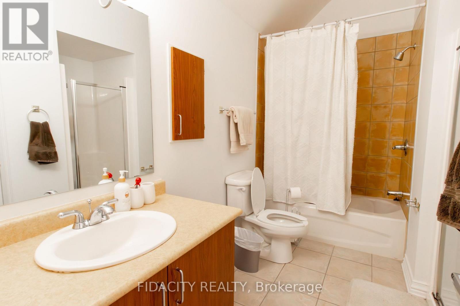 99 Fourth Avenue, Ottawa, ON