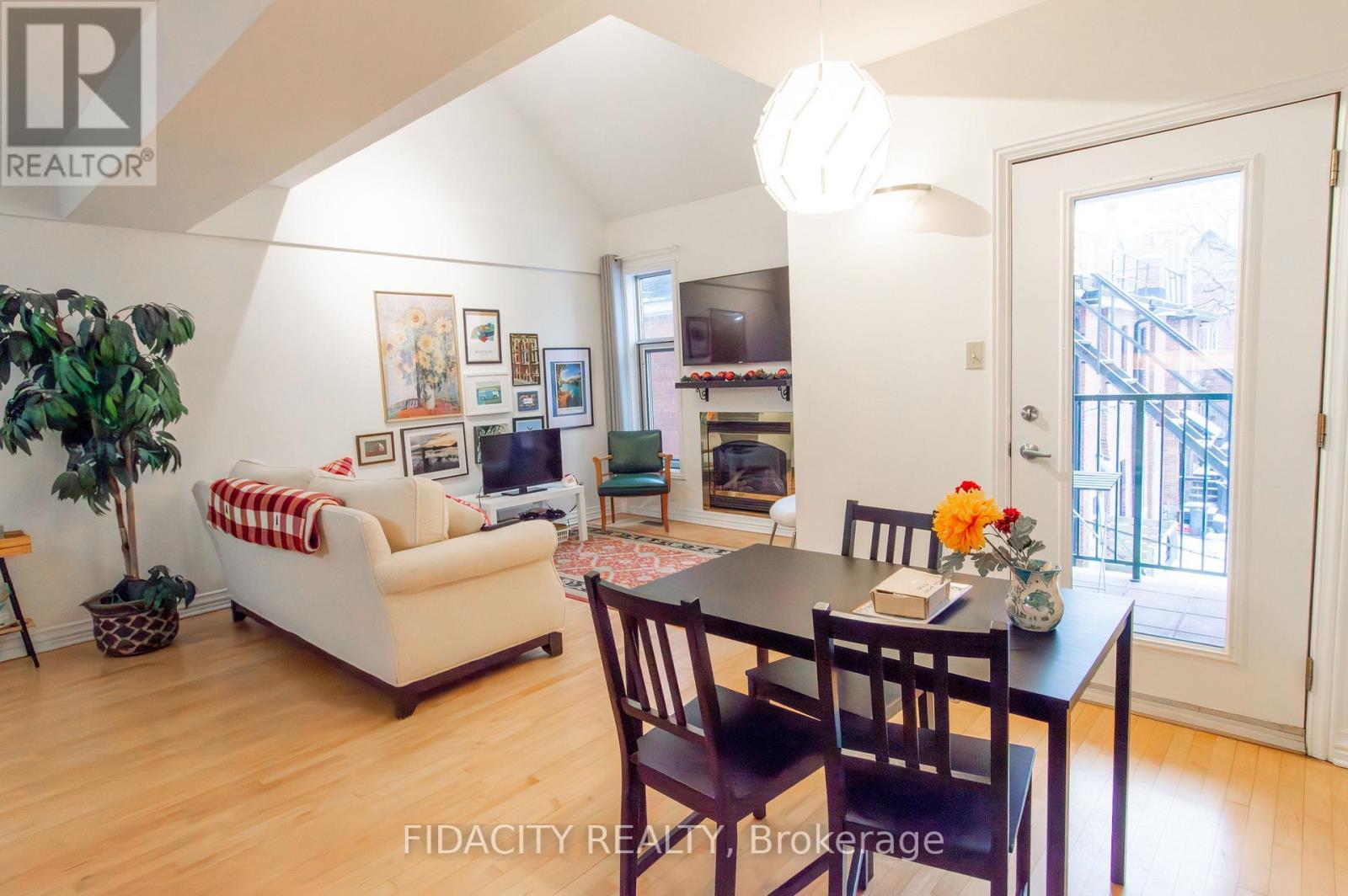 99 Fourth Avenue, Ottawa, ON