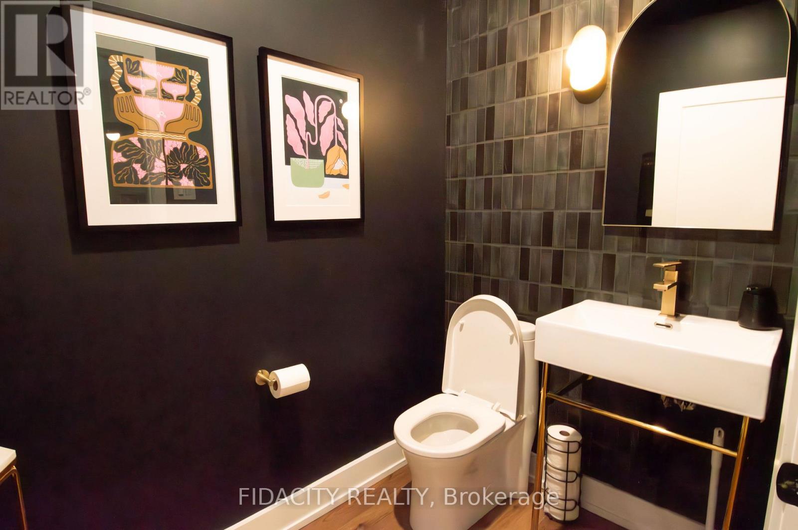 99 Fourth Avenue, Ottawa, ON