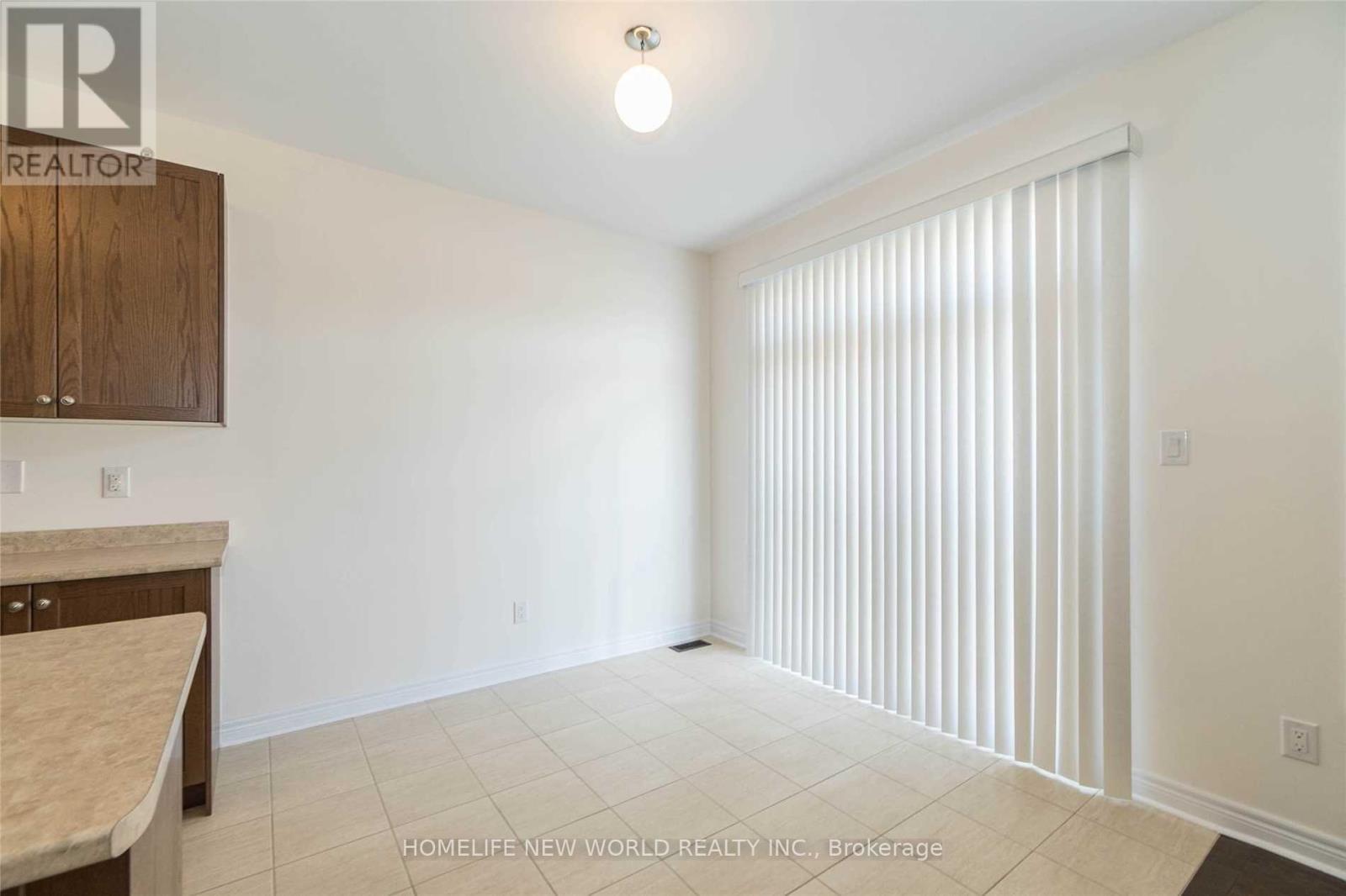 7 Cherna Avenue, Markham, ON - Indoor Photo Showing Other Room