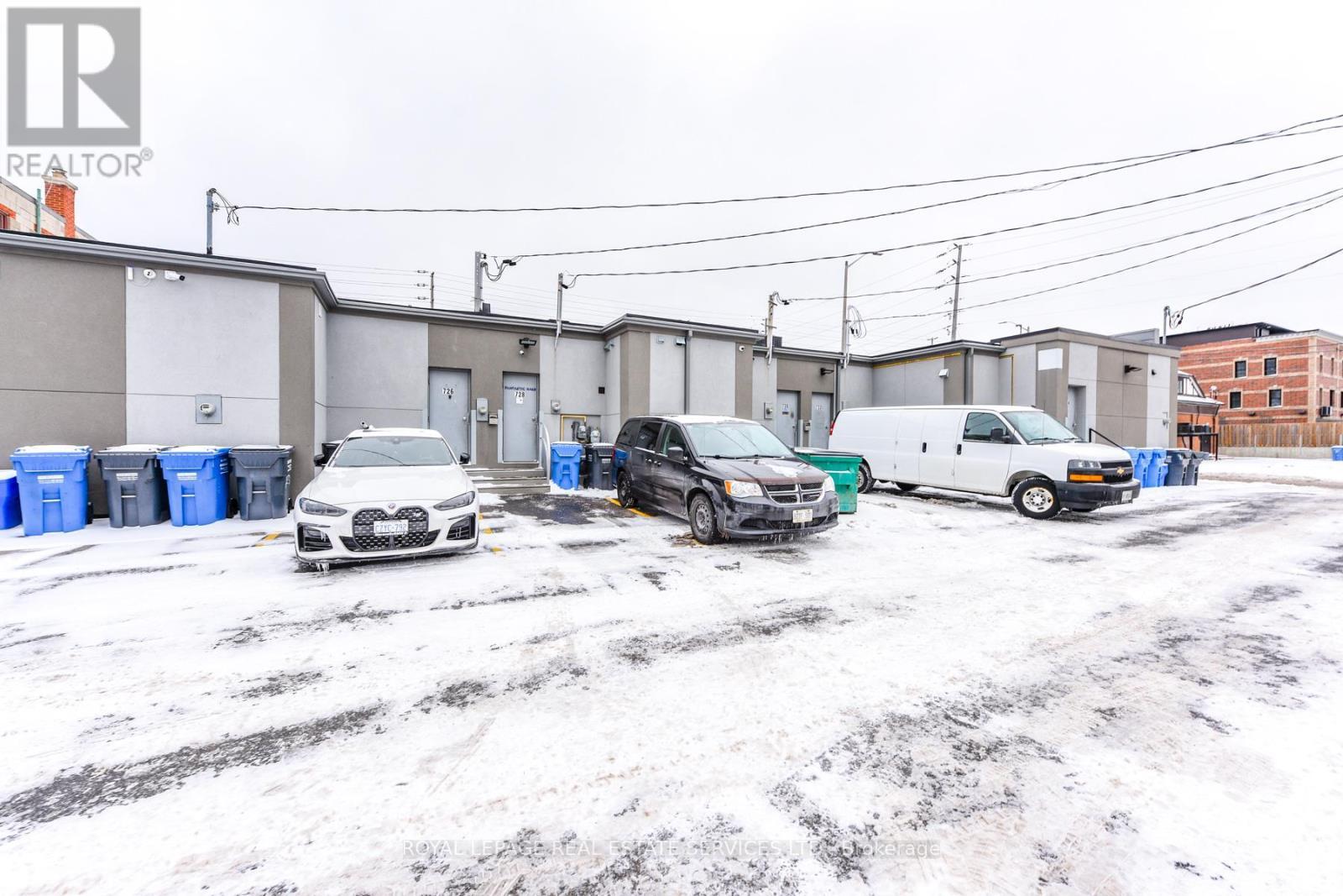 730 Lakeshore Road E, Mississauga, ON