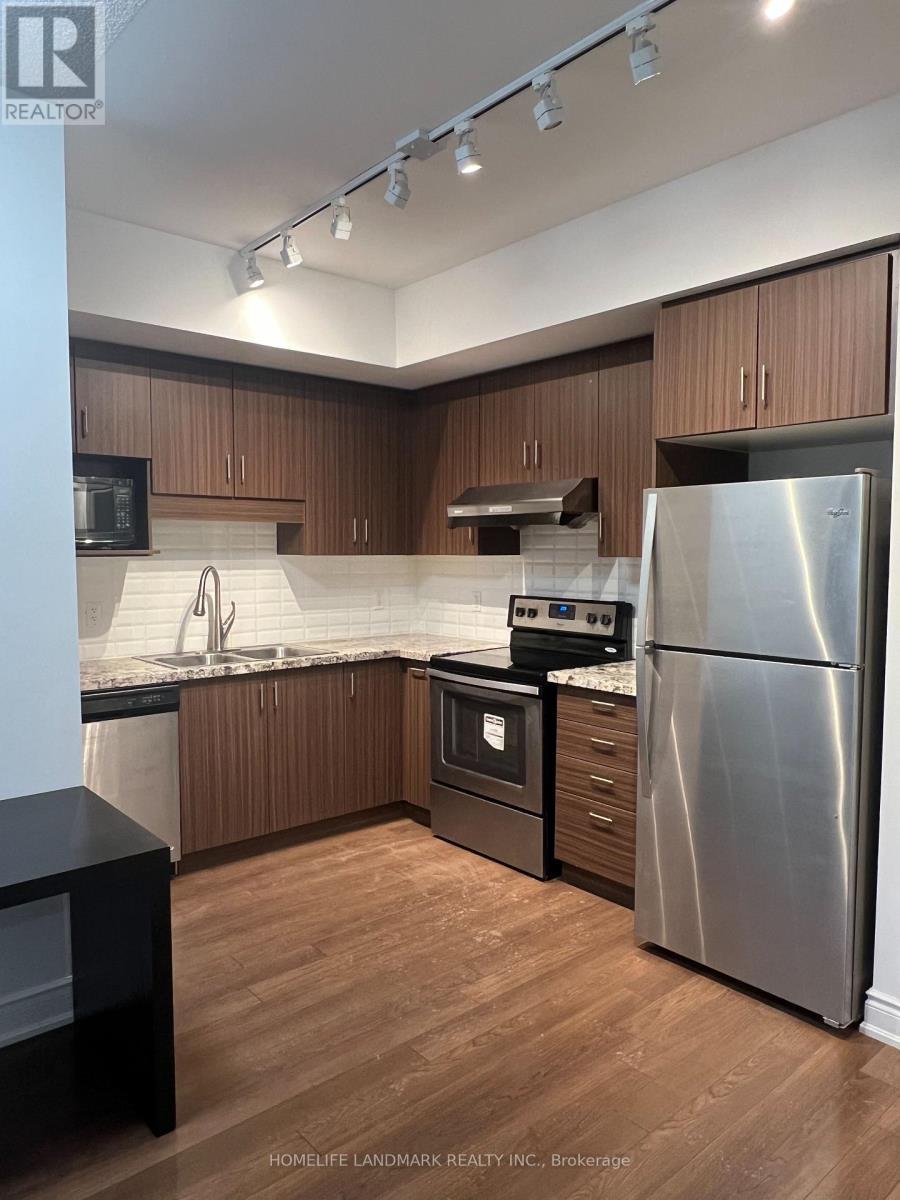 716 - 38 Cedarland Drive, Markham, ON - Indoor Photo Showing Kitchen With Double Sink