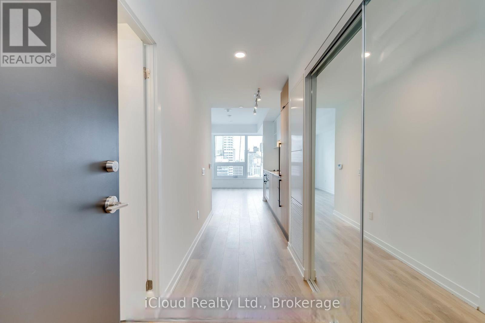 3309 - 82 Dalhousie Street, Toronto, ON - Indoor Photo Showing Other Room