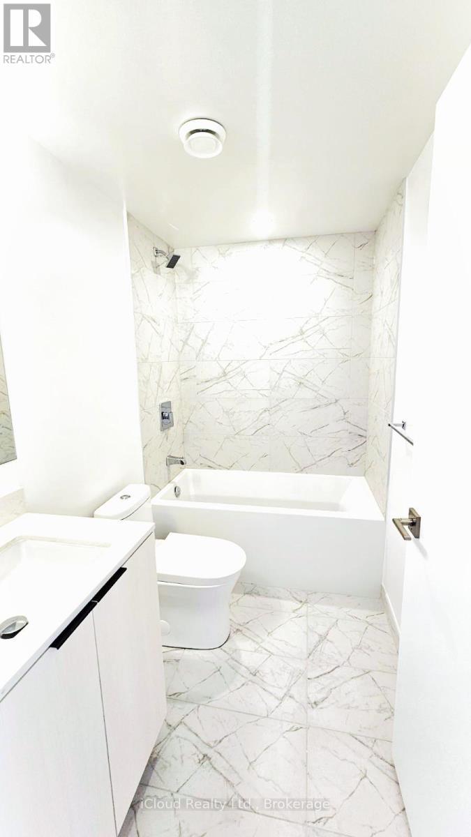 3309 - 82 Dalhousie Street, Toronto, ON - Indoor Photo Showing Bathroom