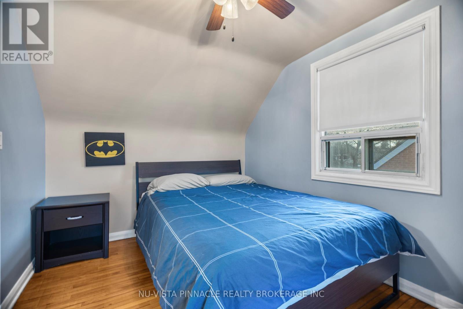 Upstairs bedroom, large walk in closet, hardwood - 81 Dunkirk Drive N, St. Thomas, ON - Indoor Photo Showing Bedroom