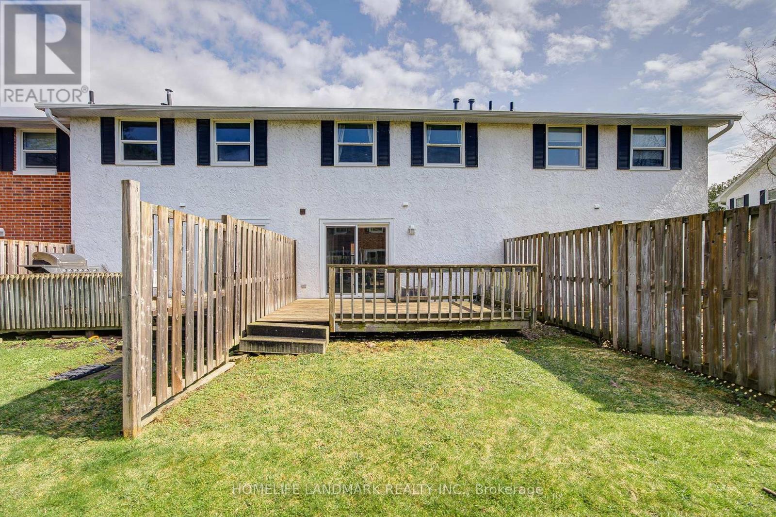 2 - 401 Keats Way, Waterloo, ON - Outdoor With Deck Patio Veranda