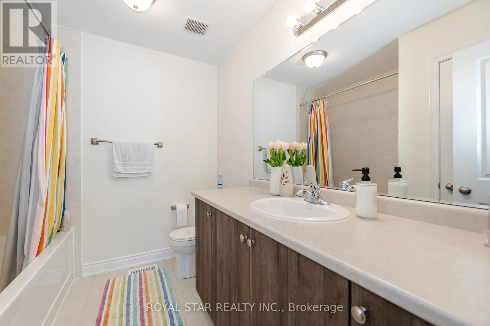 Upper - 1 Bushwood Trail, Brampton, ON - Indoor Photo Showing Bathroom