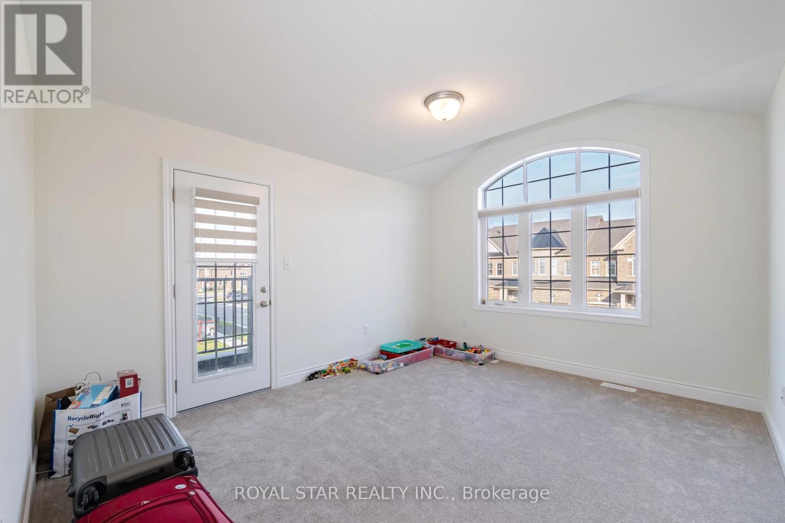 Upper - 1 Bushwood Trail, Brampton, ON - Indoor Photo Showing Other Room