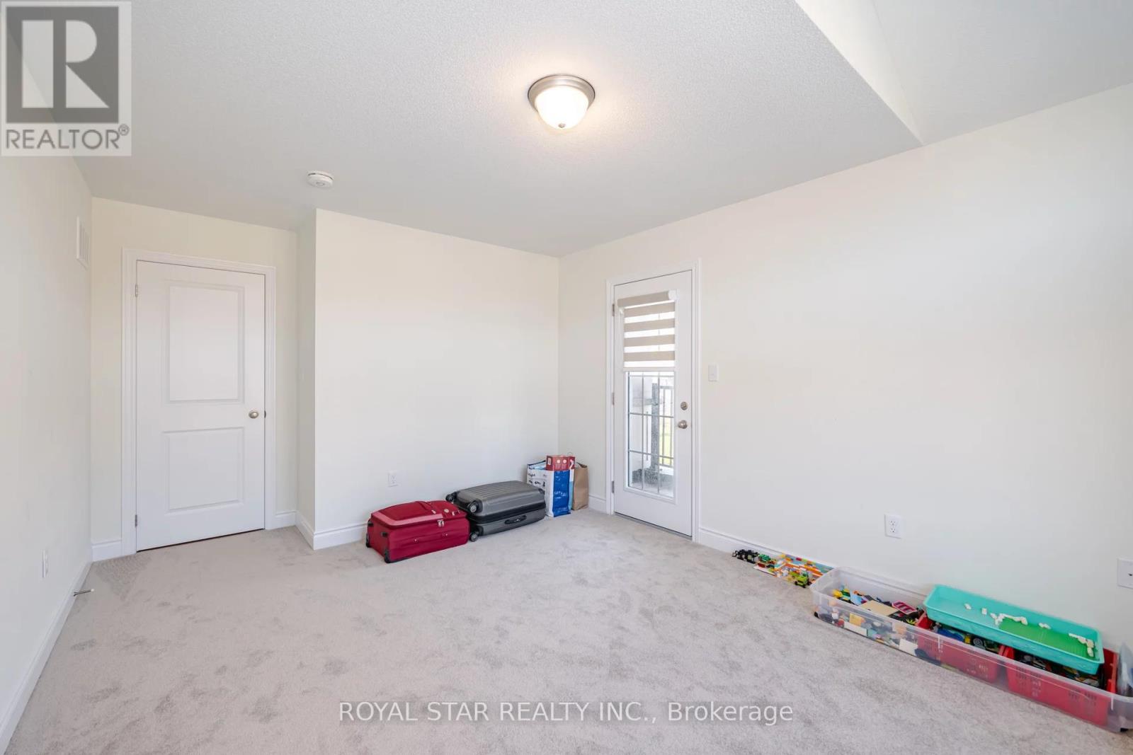 Upper - 1 Bushwood Trail, Brampton, ON - Indoor Photo Showing Other Room
