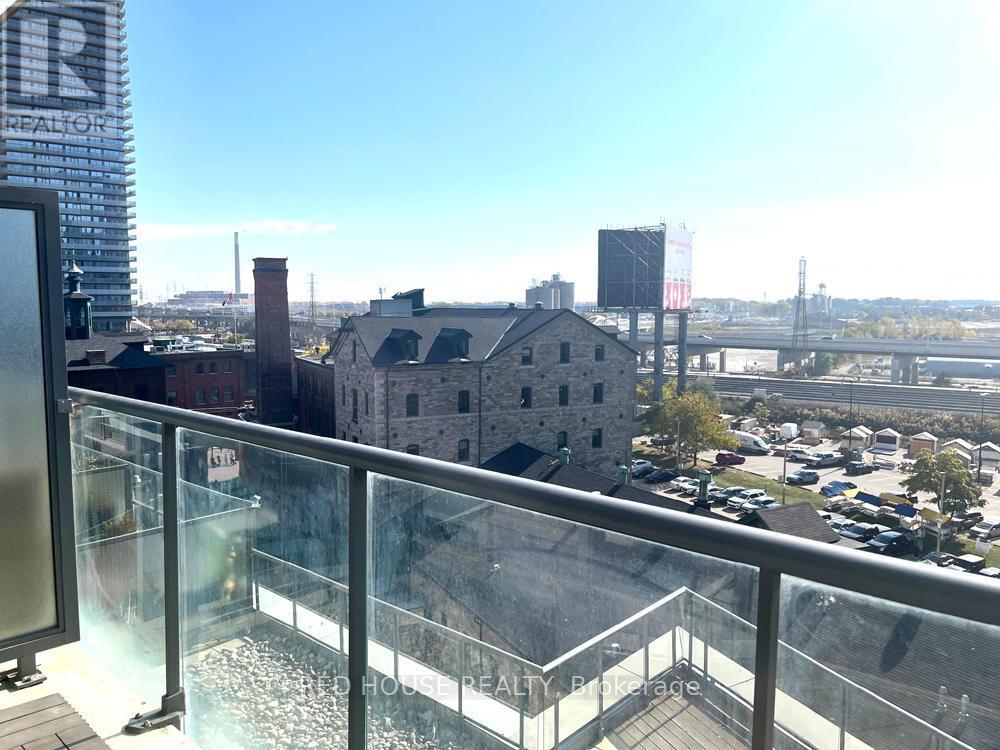 705 - 33 Mill Street, Toronto, ON - Outdoor With View