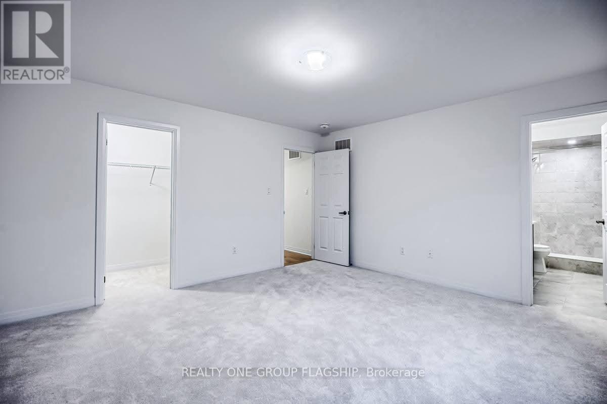 126 Port Crescent, Welland, ON - Indoor Photo Showing Other Room