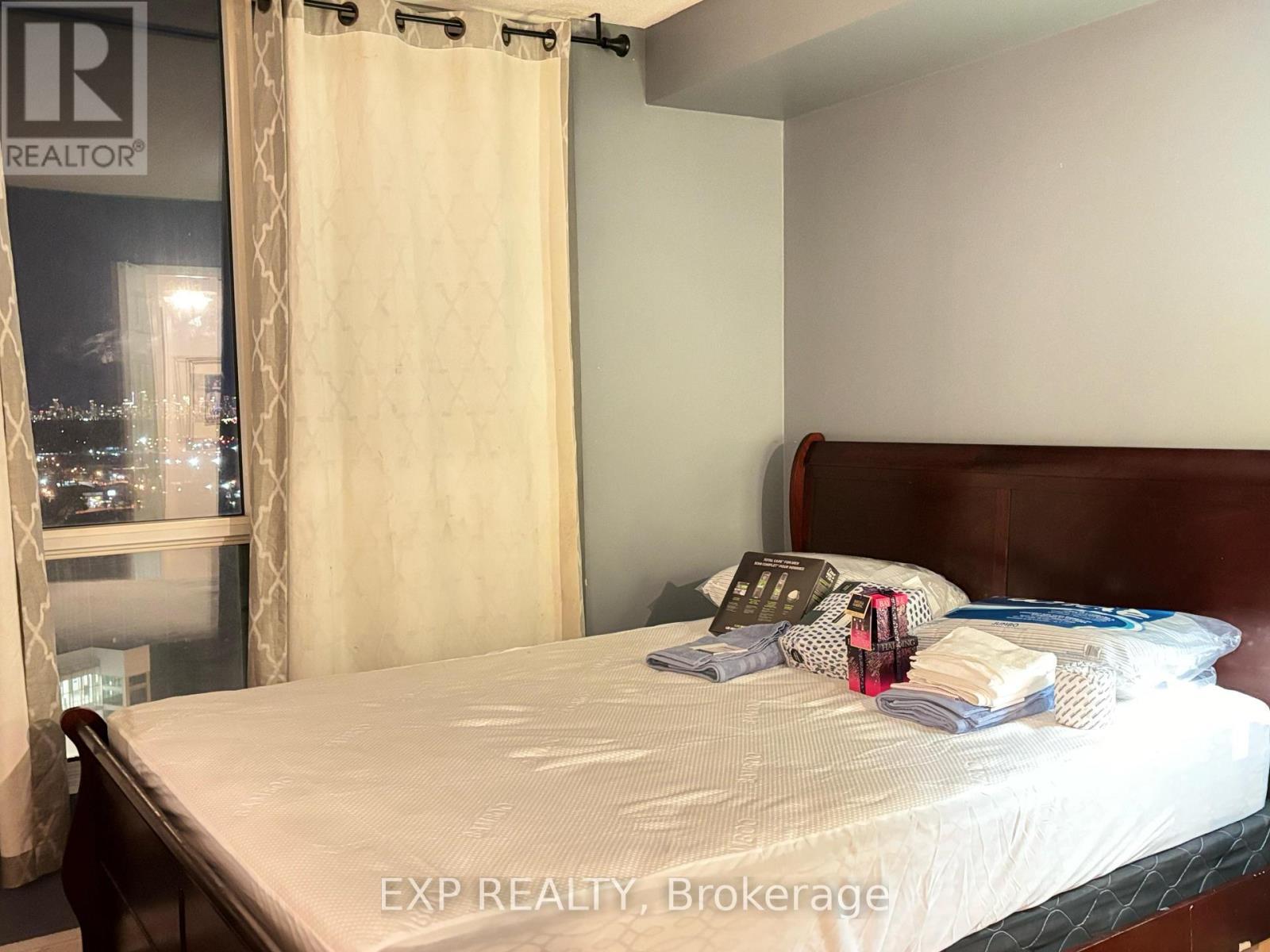 1205 - 101 Subway Crescent, Toronto, ON - Indoor Photo Showing Bedroom