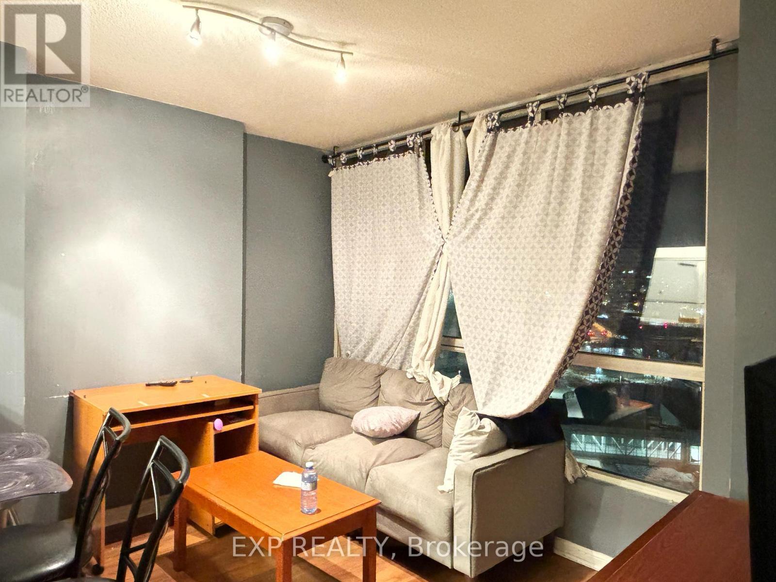 1205 - 101 Subway Crescent, Toronto, ON - Indoor