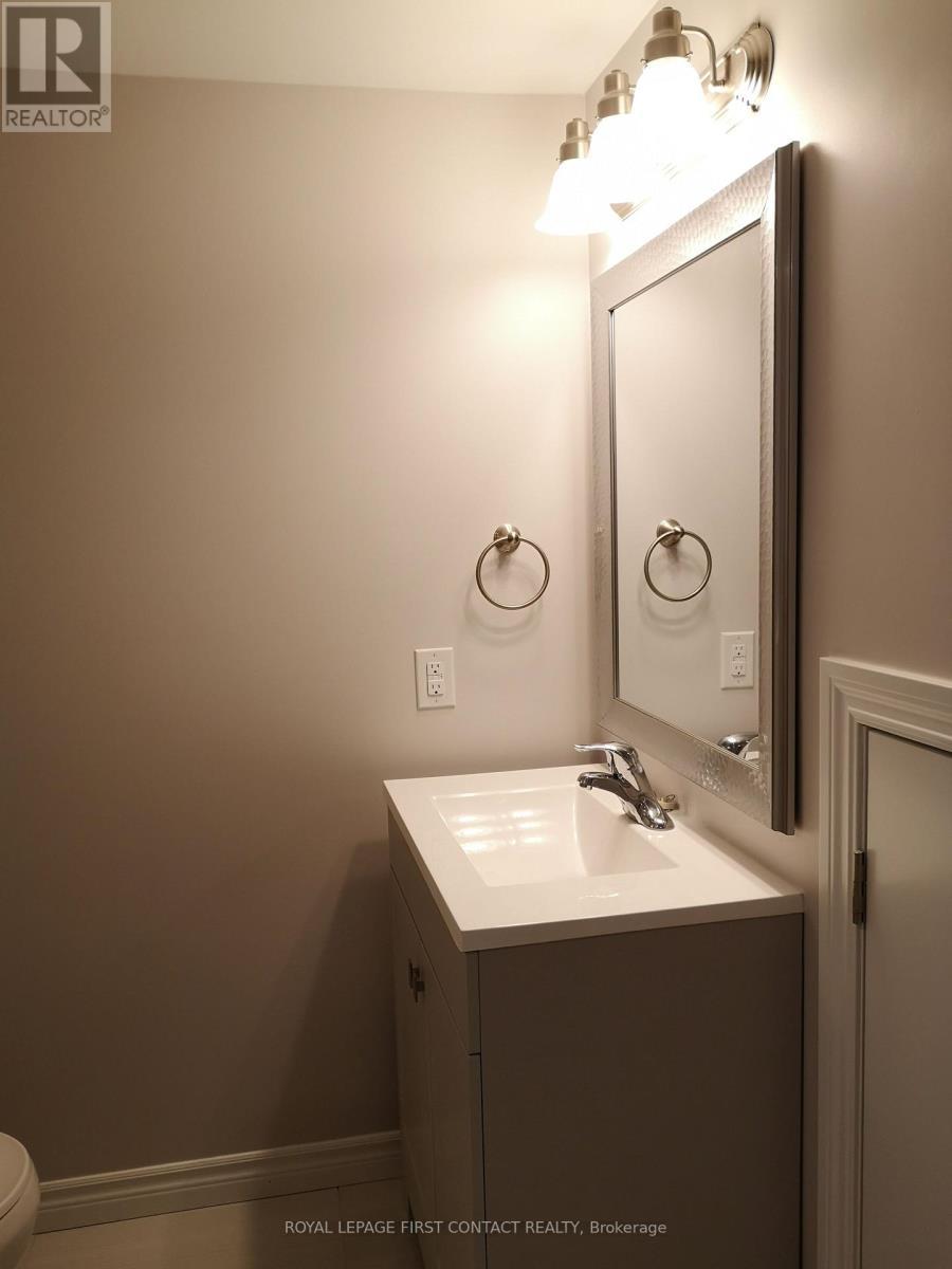 Basement - 30 Burke Drive, Barrie, ON - Indoor Photo Showing Bathroom