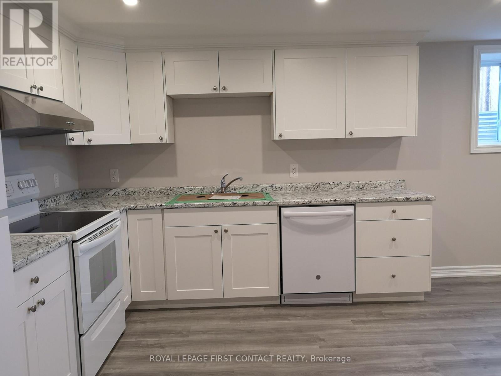 Basement - 30 Burke Drive, Barrie, ON - Indoor Photo Showing Kitchen