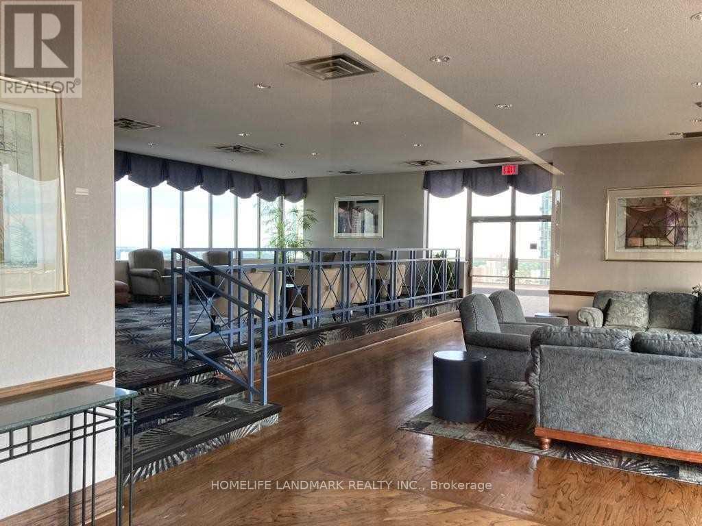 1806 - 55 Elm Drive W, Mississauga, ON - Indoor Photo Showing Other Room