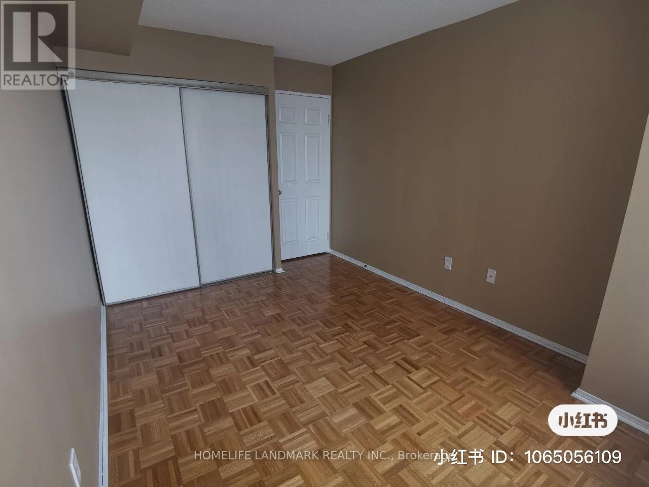 1806 - 55 Elm Drive W, Mississauga, ON - Indoor Photo Showing Other Room