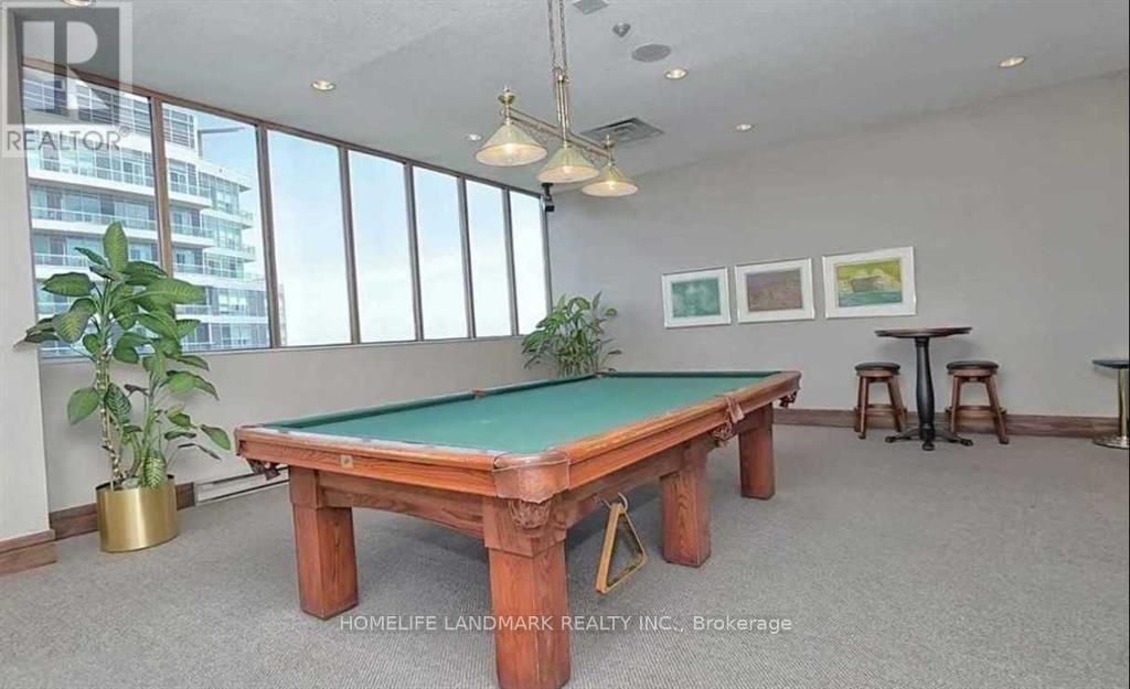 1806 - 55 Elm Drive W, Mississauga, ON - Indoor Photo Showing Other Room