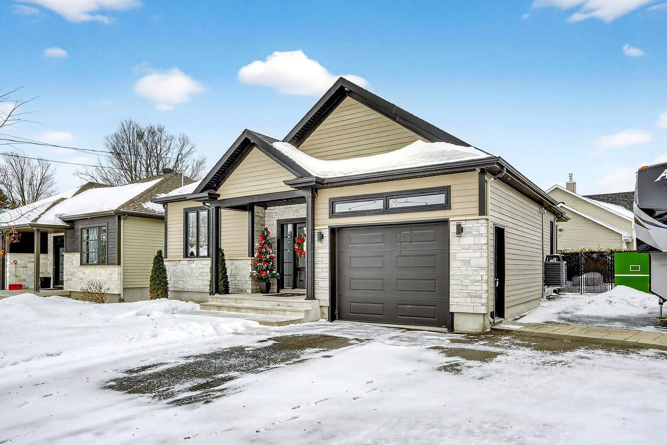 Frontage - 14680 Rue Jean-Maurice, Mirabel, QC - Outdoor With Facade