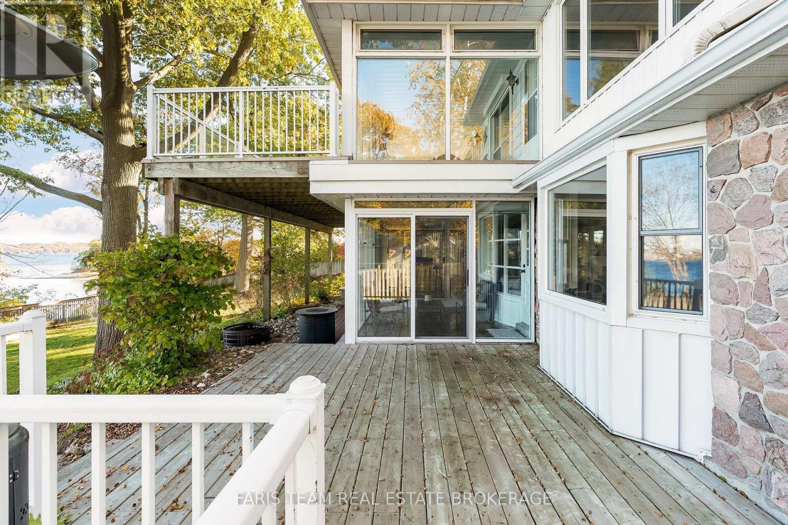 10 White Oaks Road, Barrie, ON - Outdoor With Deck Patio Veranda