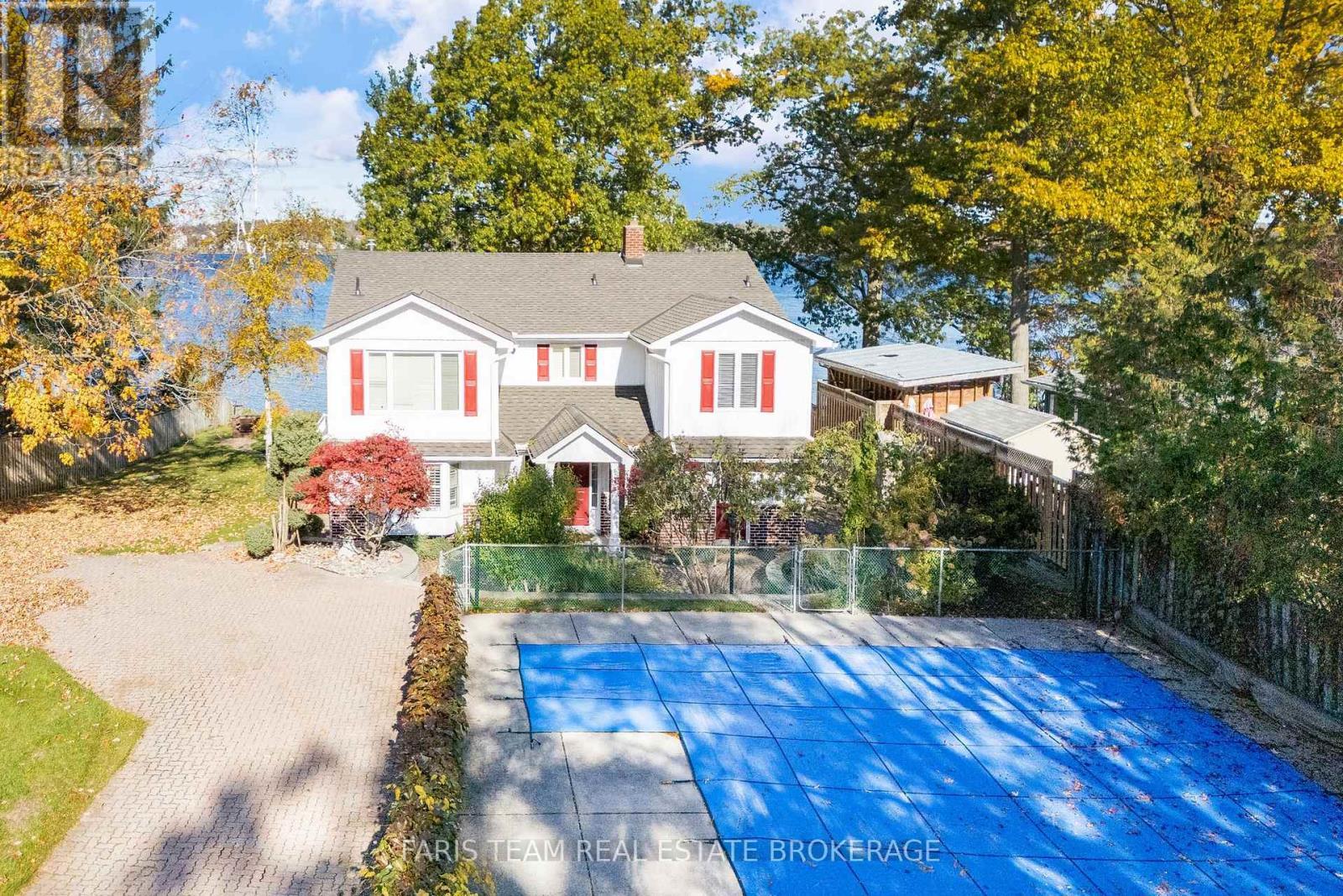 10 White Oaks Road, Barrie, ON - Outdoor