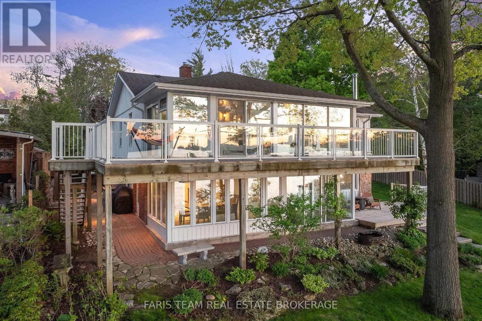 10 White Oaks Road, Barrie, ON - Outdoor With Deck Patio Veranda