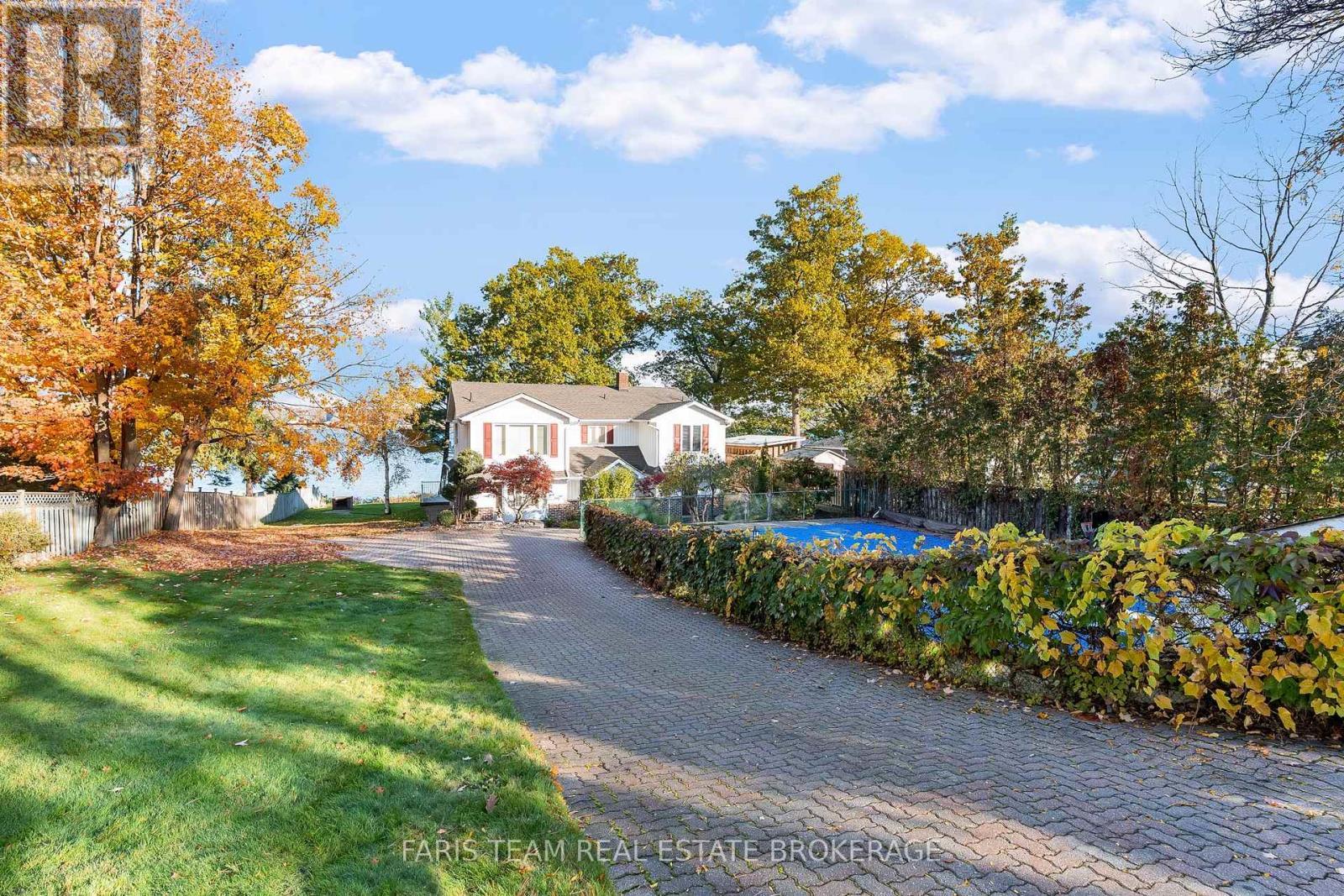 10 White Oaks Road, Barrie, ON - Outdoor