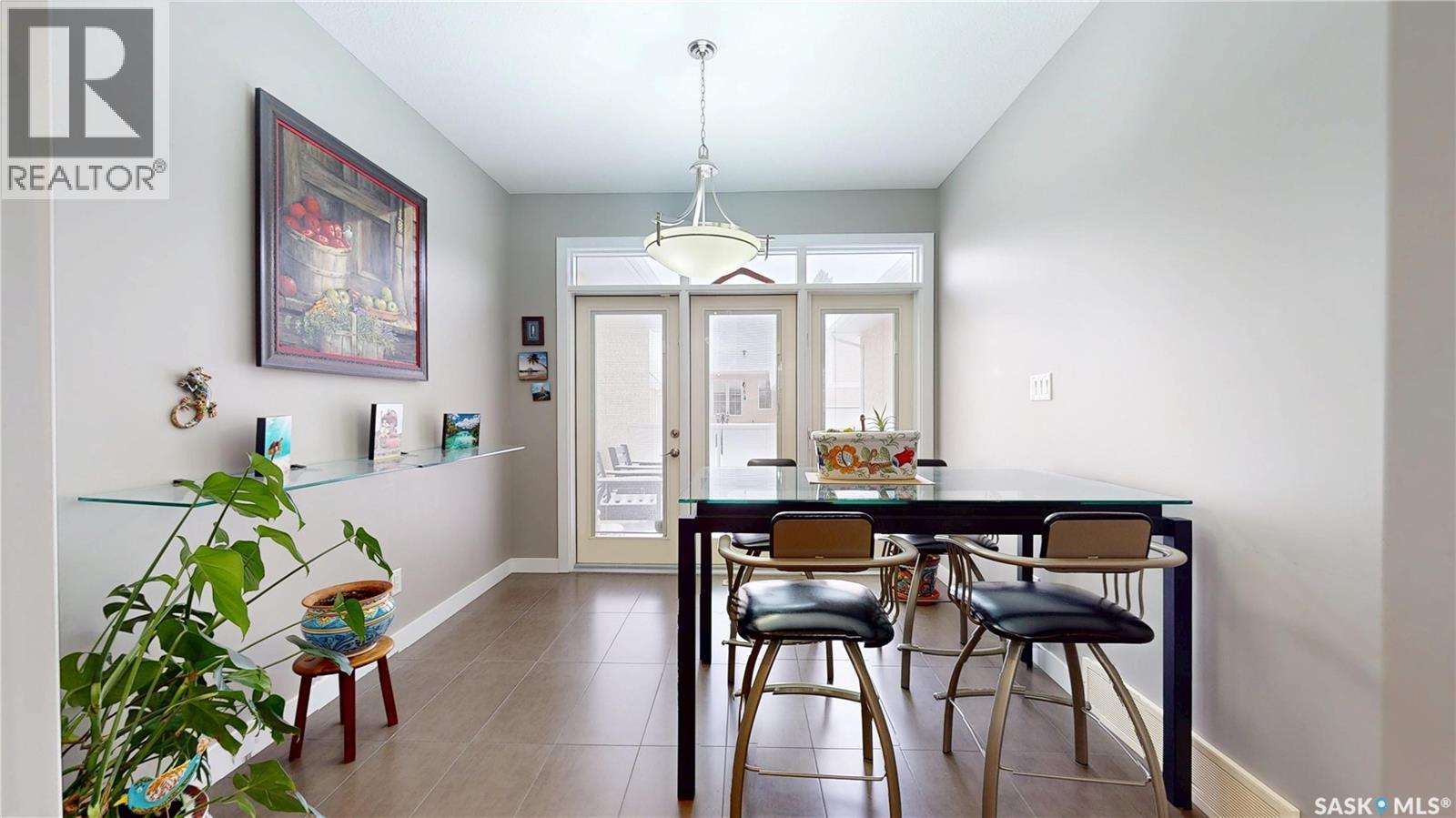 1646 Badham Boulevard, Regina, SK - Indoor