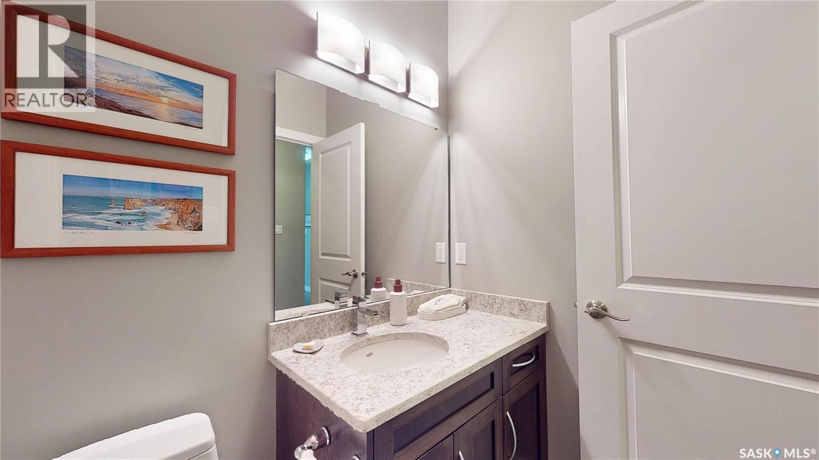 1646 Badham Boulevard, Regina, SK - Indoor Photo Showing Bedroom