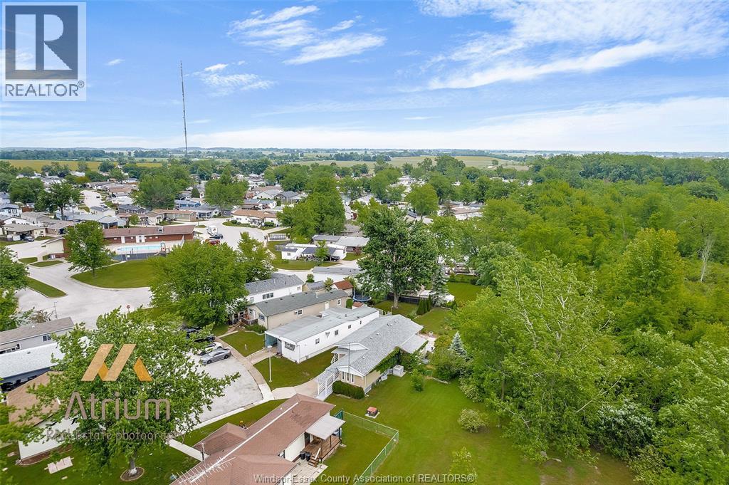 17 Chestnut Street, Mcgregor, ON - Outdoor With View